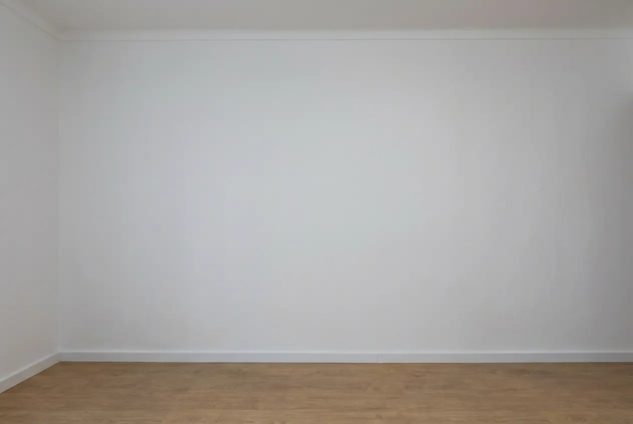 Sala antes da instalação do painel de TV suspenso